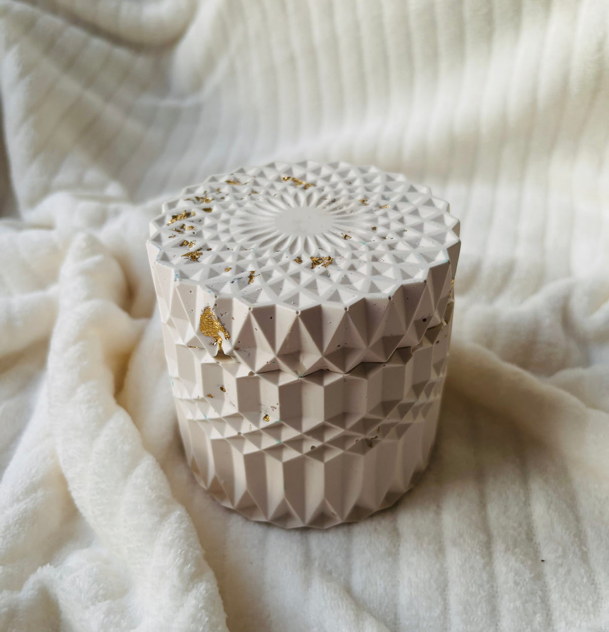 Luxury Handmade Soy Candle in Cream Eco-Resin Jar | Double Wick